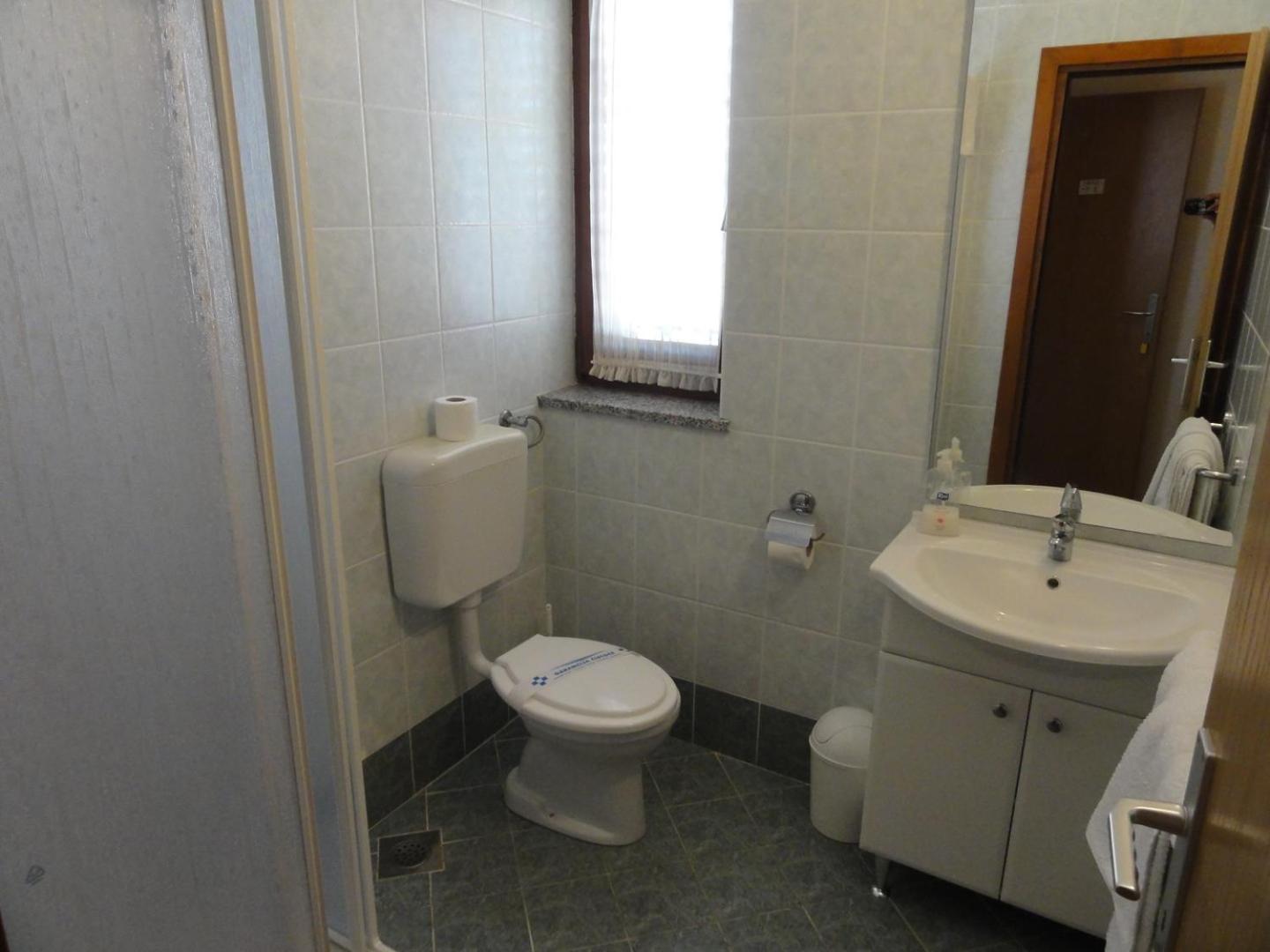 Cozy Apartments And Rooms Pavicini Segotici Exterior foto